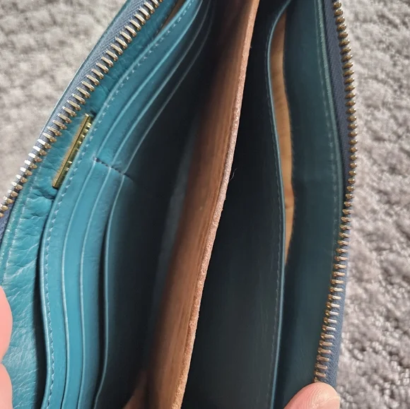 Authentic Marc Jacobs wallet - Picture 5 of 9